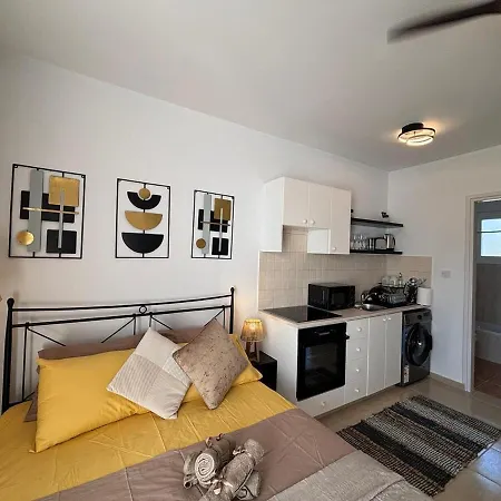 Apartman Kyblue Management - New Studio, 3 Min To Coral Bay Péjia
